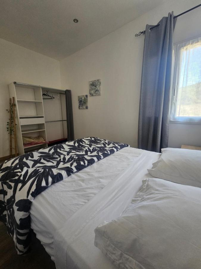 La Pergola 2 Apartment La Garde-Adhémar Екстериор снимка